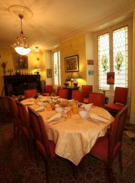 La Cour Des Marotiers Bed & Breakfast Mareuil-sur-Ay Exterior foto